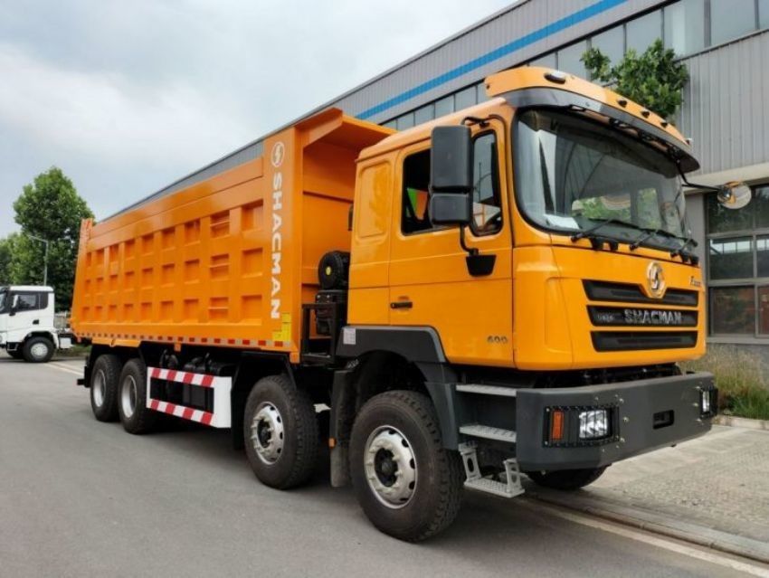 SHACMAN F3000 Dump Truck 8x4 375 PS Euro V Gelb Tipper für das Modell SX3255DT384