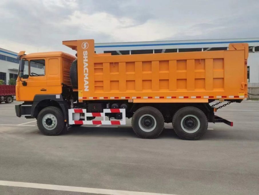 SHACMAN F3000 Tipper Truck 6x4 380 PS EuroII Gelb