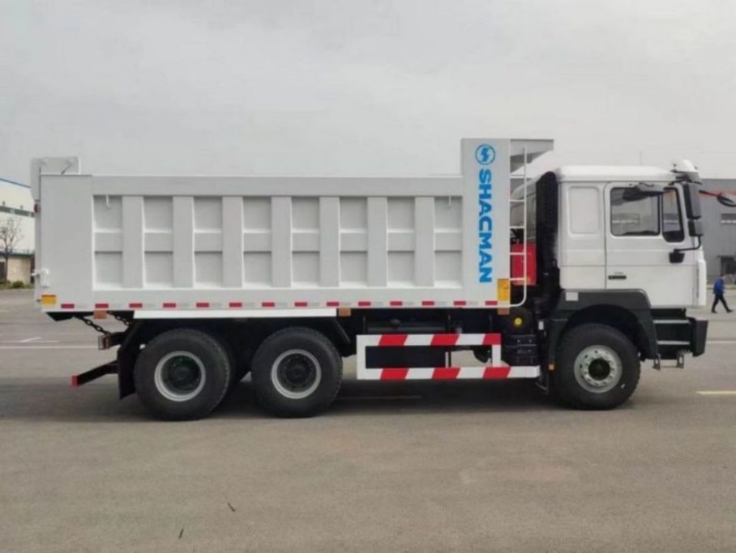 Neuer Schwerlastfahrzeug mit 10 Rädern SHACMAN F3000 6x4 340 PS Euro II Weiß