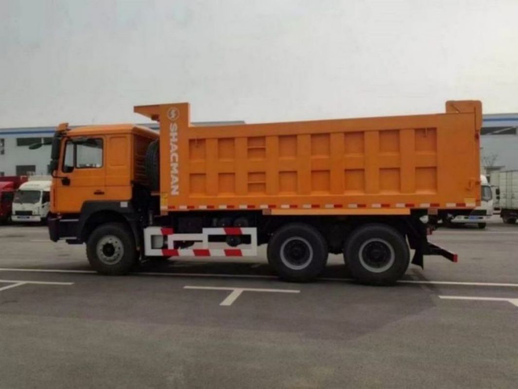 SHACMAN Einzelschläfer Dump Truck F3000 6x4 400PS EuroII Leistungsstärke und Nutzlastkapazität
