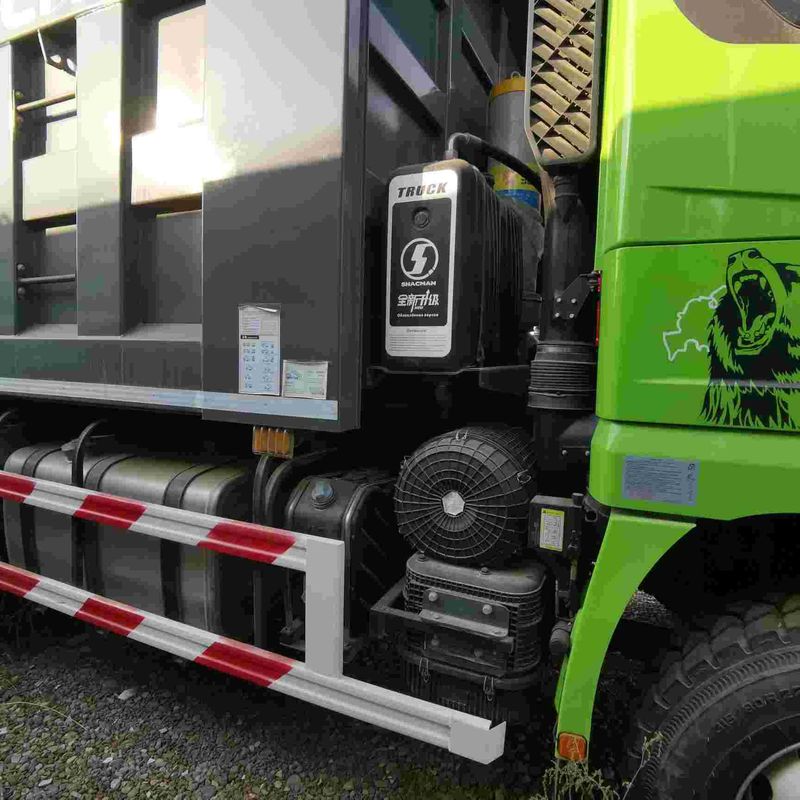 Super Single Reifen Schwerer Dump Truck Dieselmotor Radstand 170 Zoll Länge 25 Fuß