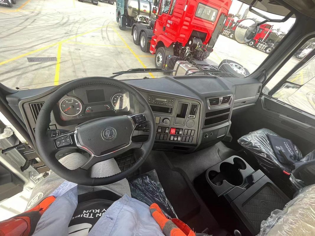 SHACMAN X3000 4x2 Traktor Lkw 430 PS Umweltfreundlich Euro II mit 6 Reifen