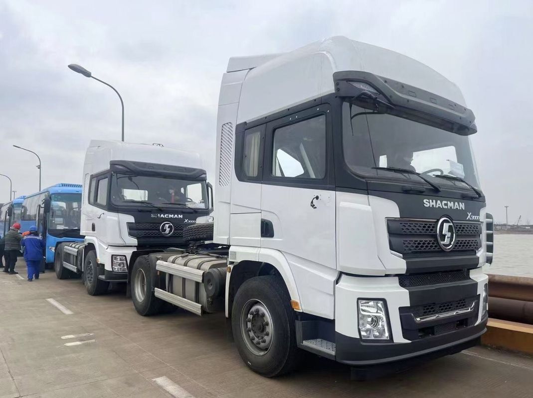 Manueller Getriebewechsel 10 Räder Traktor LKW SHACMAN 430hp X3000 4x2 Doppelschläfer Kabine Traktorkopf
