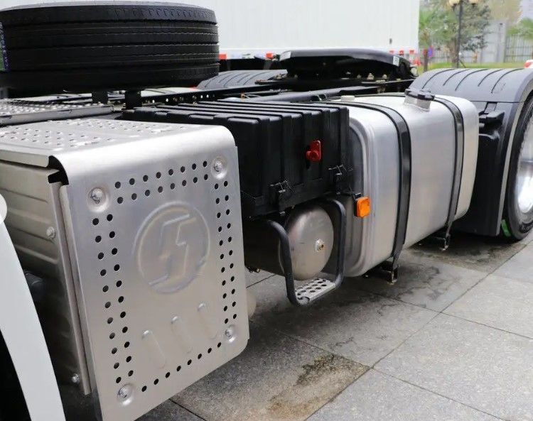 SHACMAN Traktor Lkw 6 Räder X3000 4x2 Linksfahrer Doppelschläfer Starker Traktorkopf für Algerien