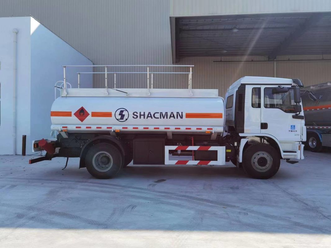 Shacman F3000 6x4 20000 Liter Wasserkapazität Treibstoffbehälter Tankwagen für den Öltransport