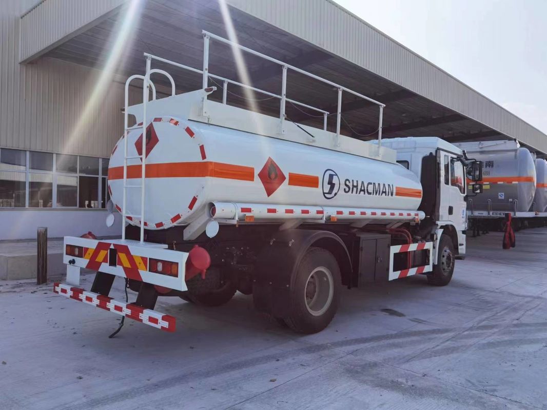 Shacman F3000 6x4 20000 Liter Wasserkapazität Treibstoffbehälter Tankwagen für den Öltransport