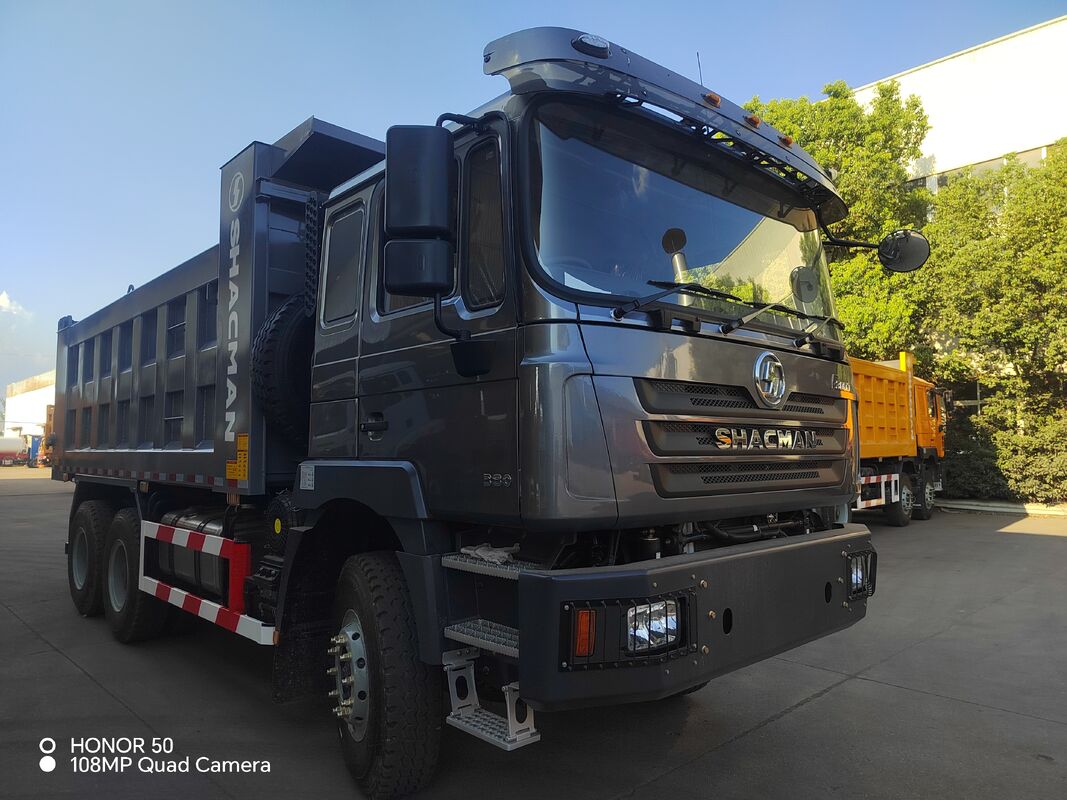 SHACMAN 3-Achs-Schwerlastkipper mit 12.00R20-Reifen, 400L-Kraftstofftank und manuellem Getriebe, 430 PS Euro II, 25 Tonnen